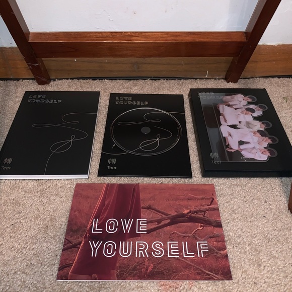 BTS LY Tear - CD poster, standing photo, photobook - Picture 2 of 2